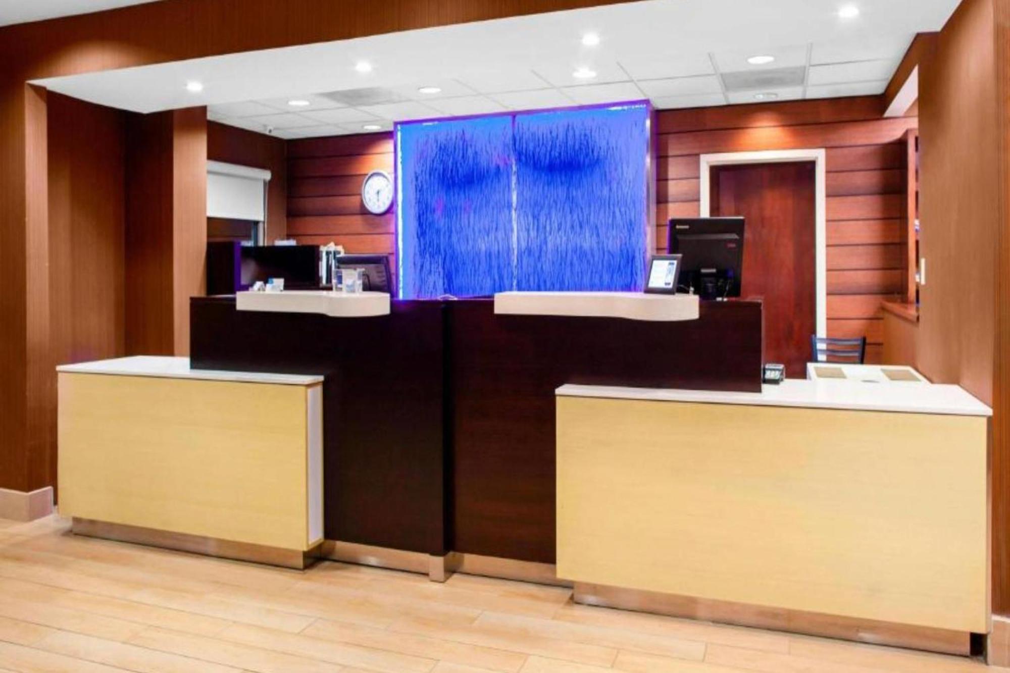 Rodeway Inn Μαίηκον Εξωτερικό φωτογραφία