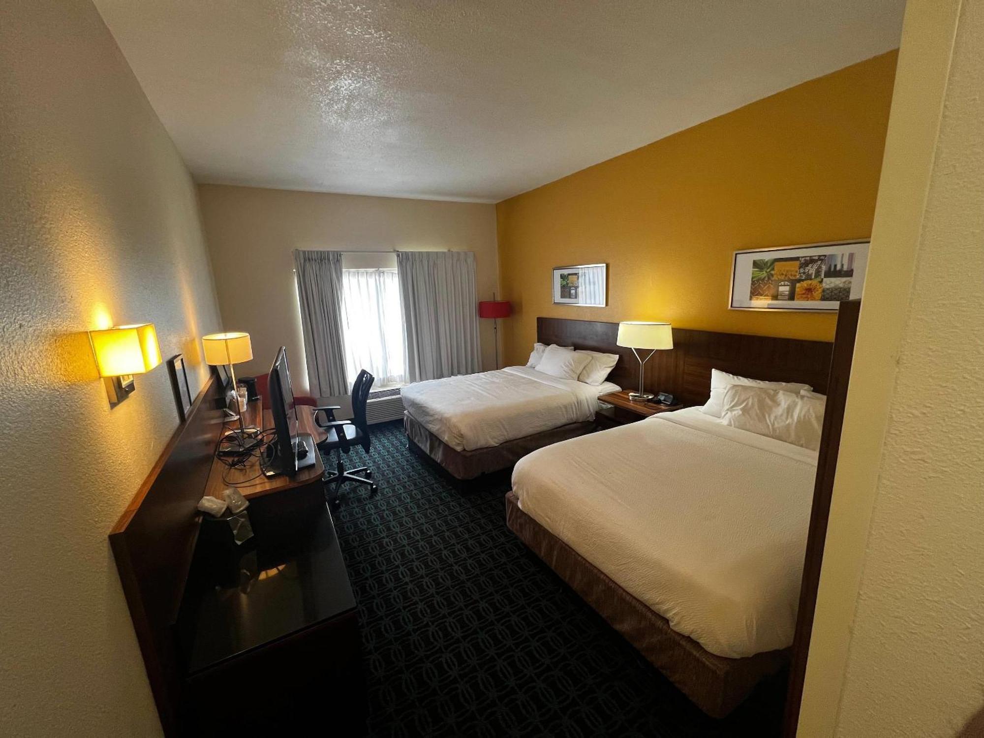 Rodeway Inn Μαίηκον Εξωτερικό φωτογραφία